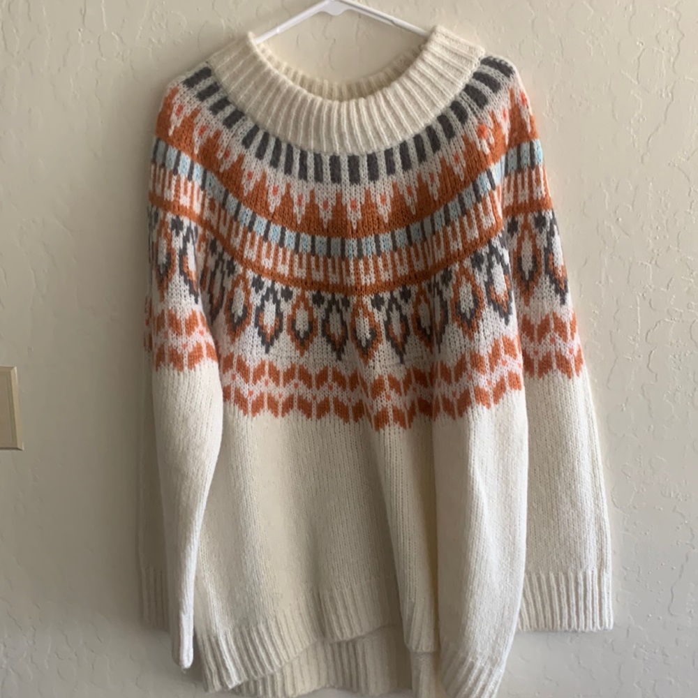 Knit sweater